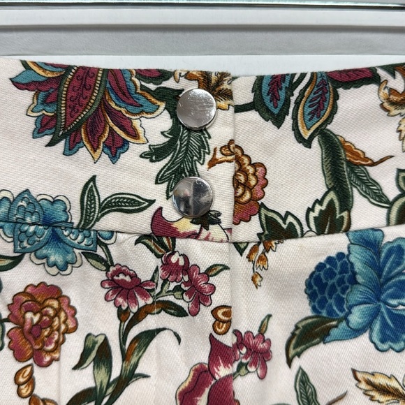 Zara Basic Collection Cream Floral Print High Waist Shorts Size Large - Picture 2 of 7